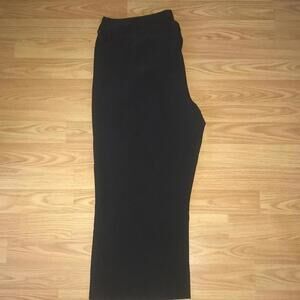 LL BEAN Women’s 1x Black Capri